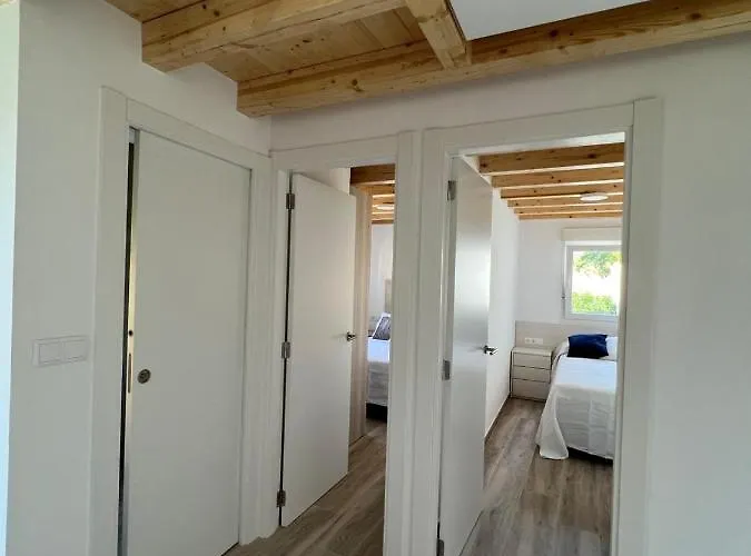 A Casa De Fóra Muros